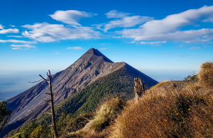 Volcán de Fuego de noche