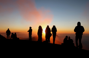 Camping y amanecer